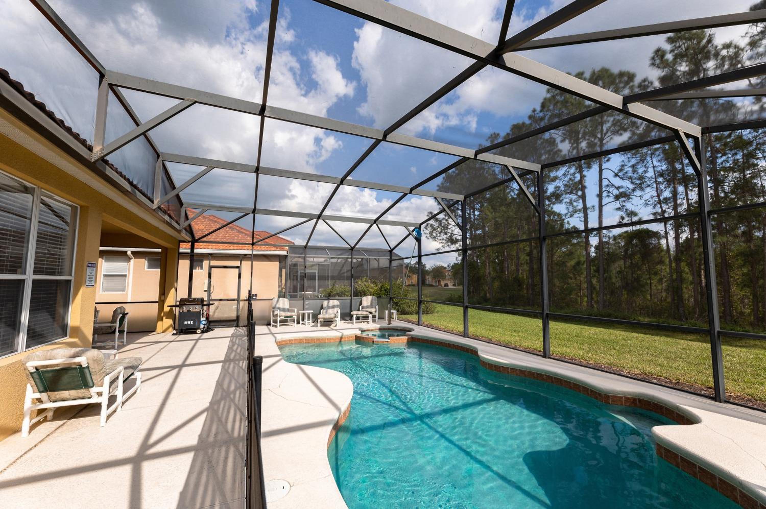 GatedVilla CloseToDisney Pool Gamesroom view 3