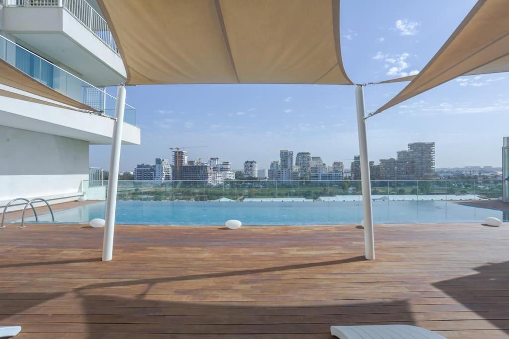 Résidence Luxuria - Rooftop Pool