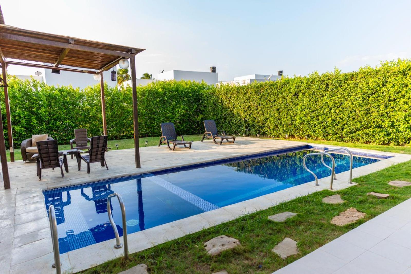 Oasis Luxury