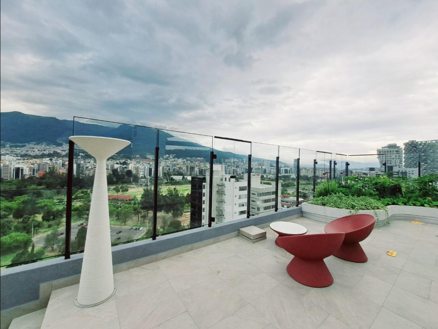 Luxury Penthouse Suite in La Carolina