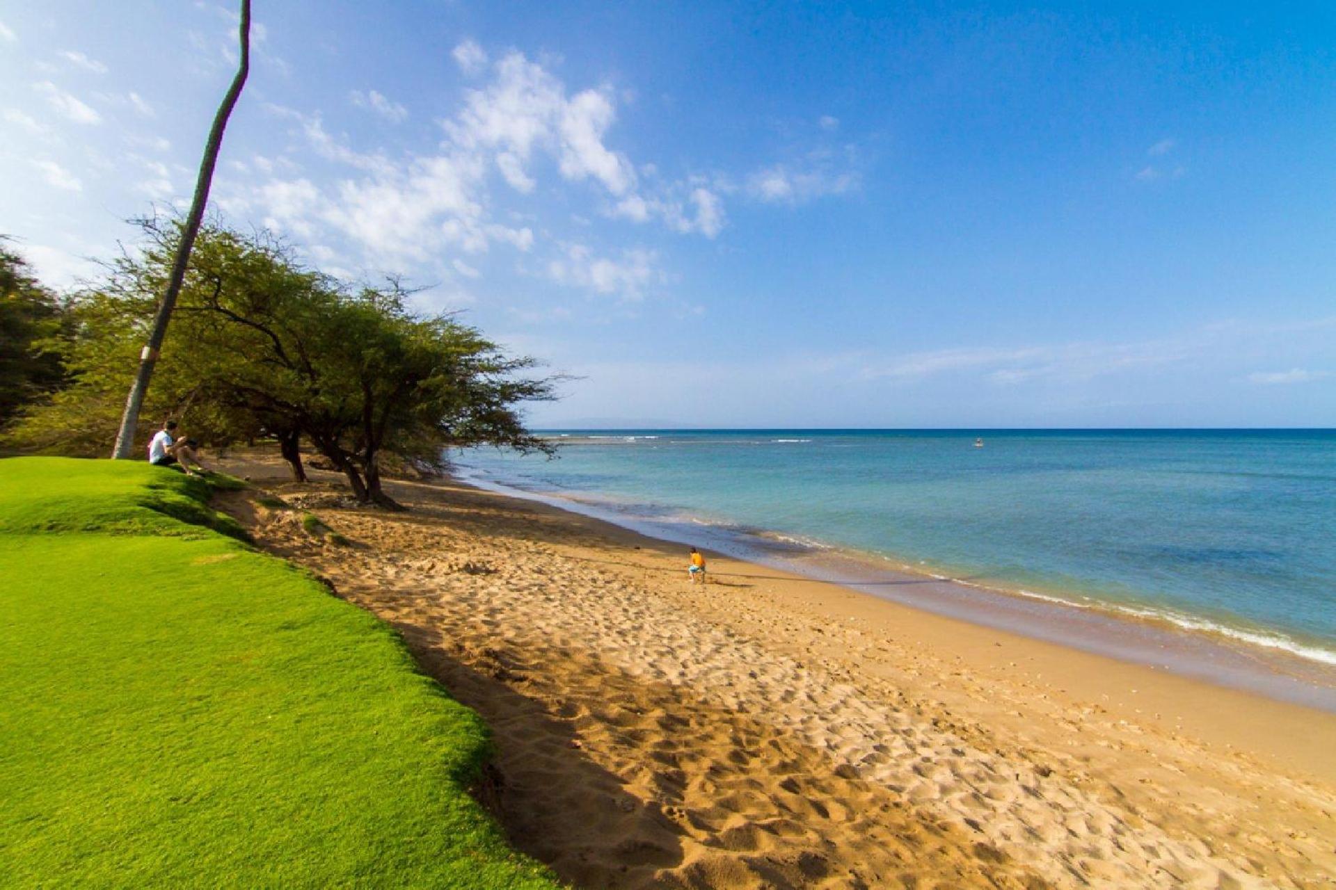 Maui Sunset B402 · MSNB402 OceanFront 1Bedroom Getaway w Pool