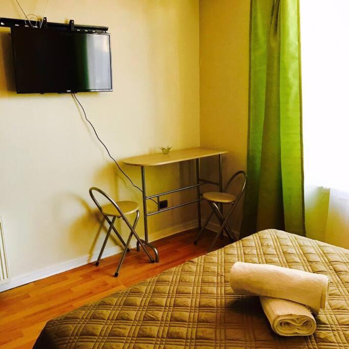 Explora mundos apartments