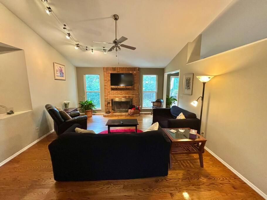Photo 18