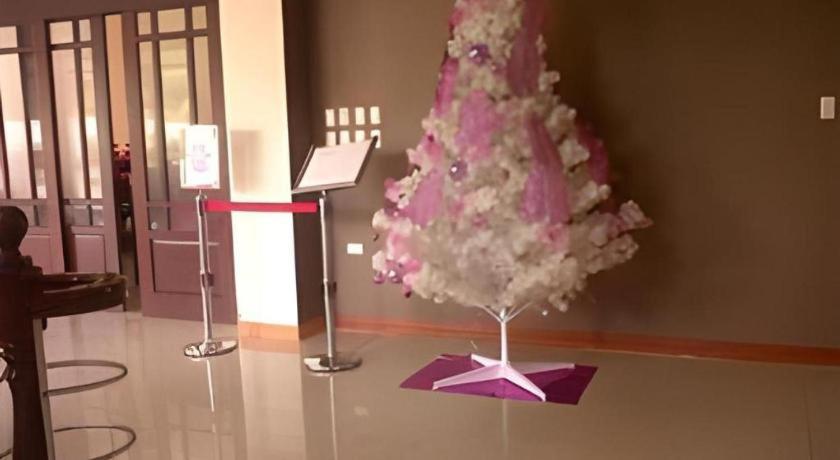 Regal Plaza Hotel