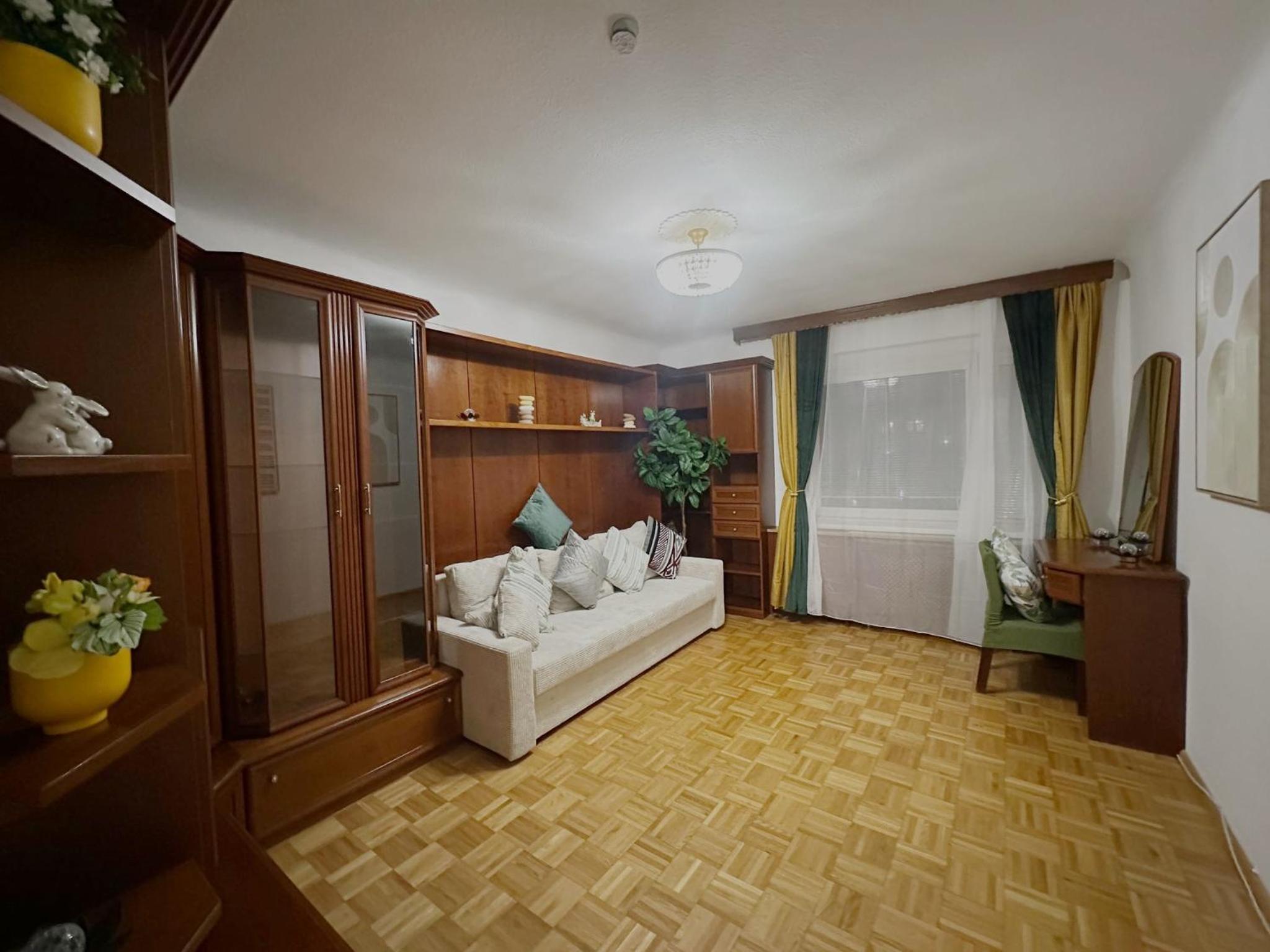 3 Room Apartment 1 minute from U-bahn U4