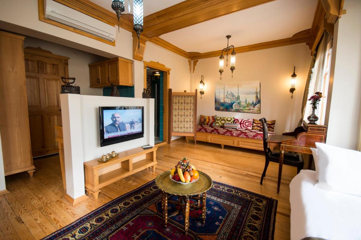 Sultan Corner Suites - Image 23