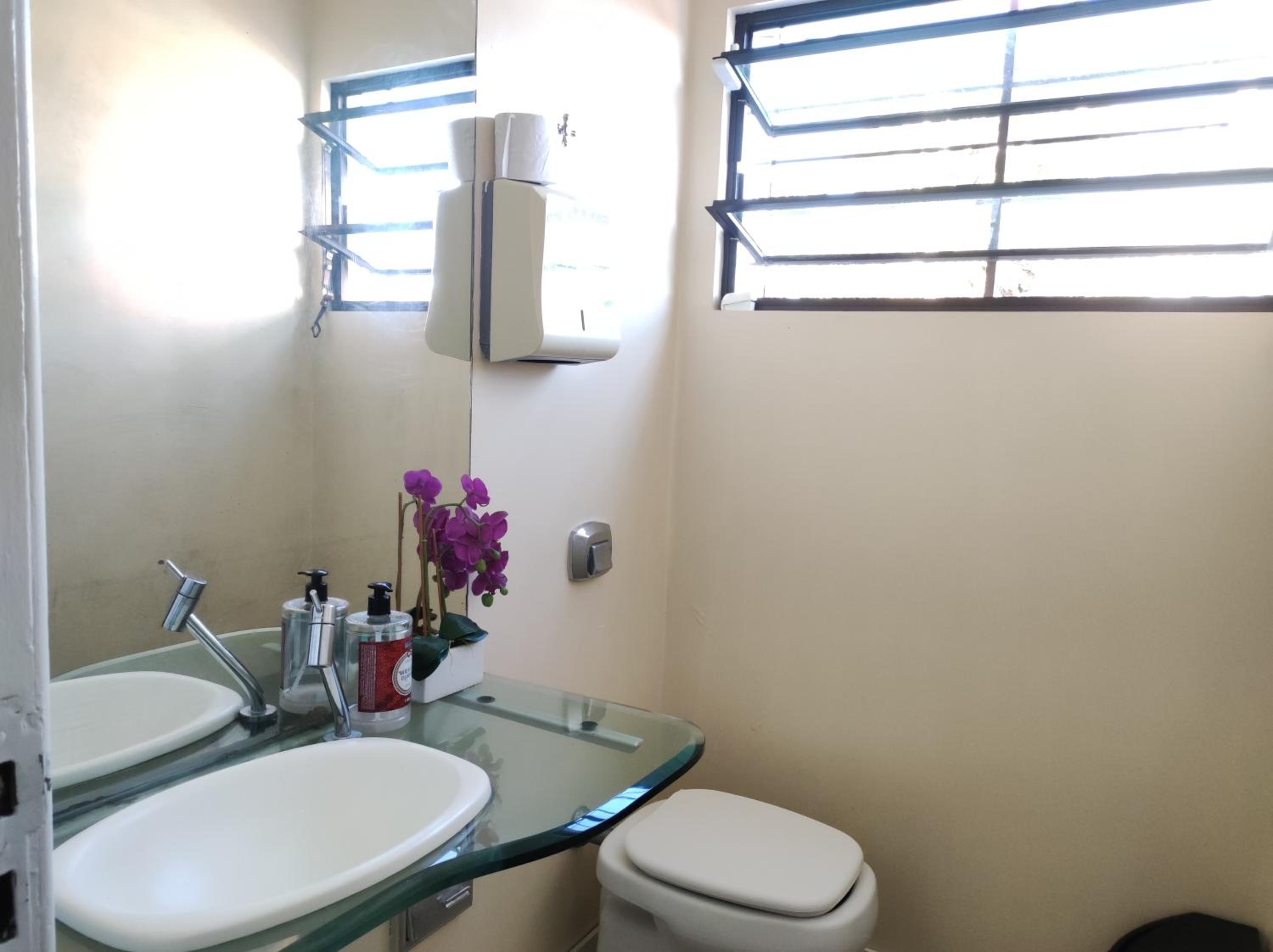 Quartos Privativos em pequena hospedagem ao lado da Beira Mar Norte