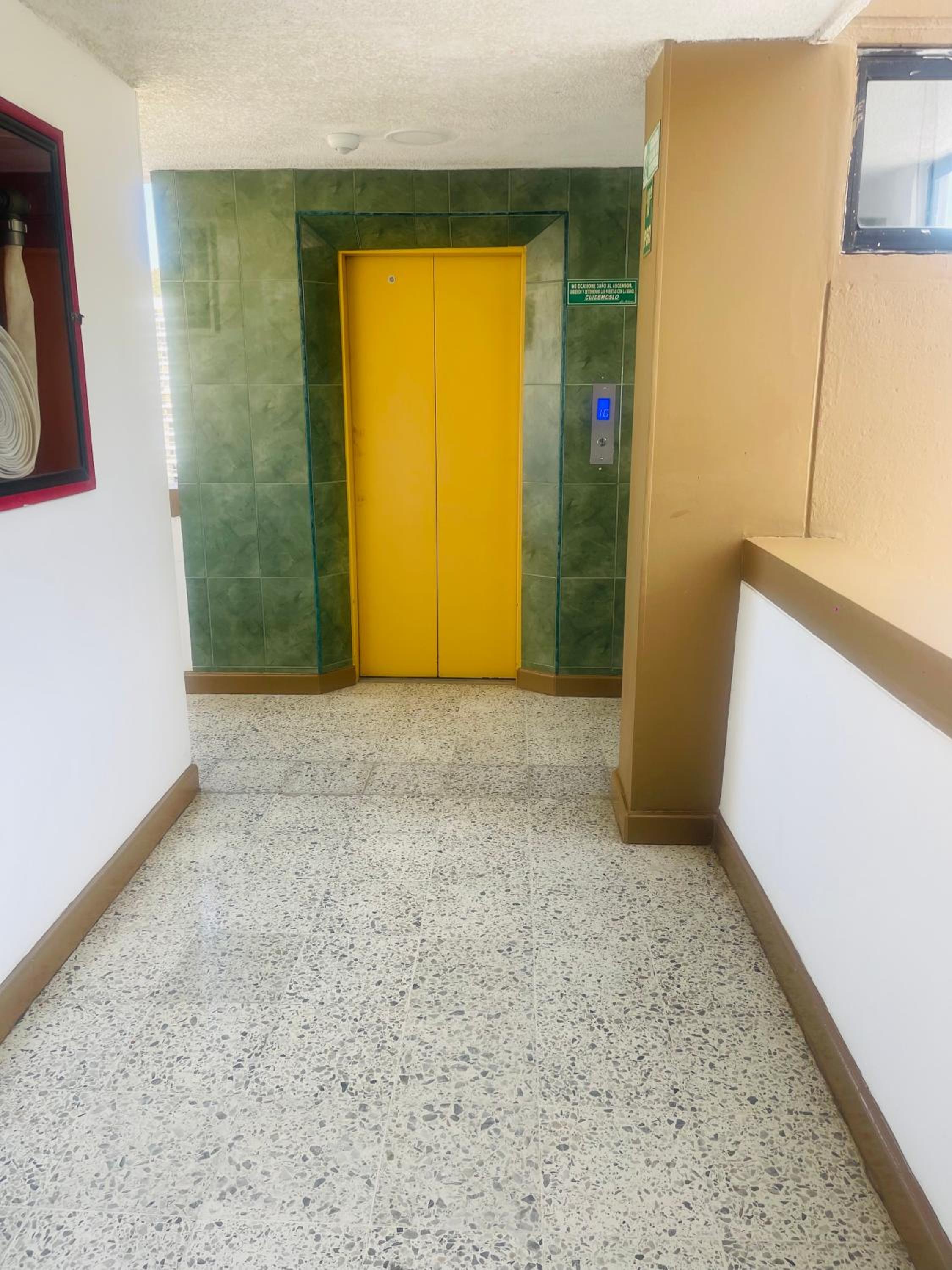 Apartamento con vista al mar