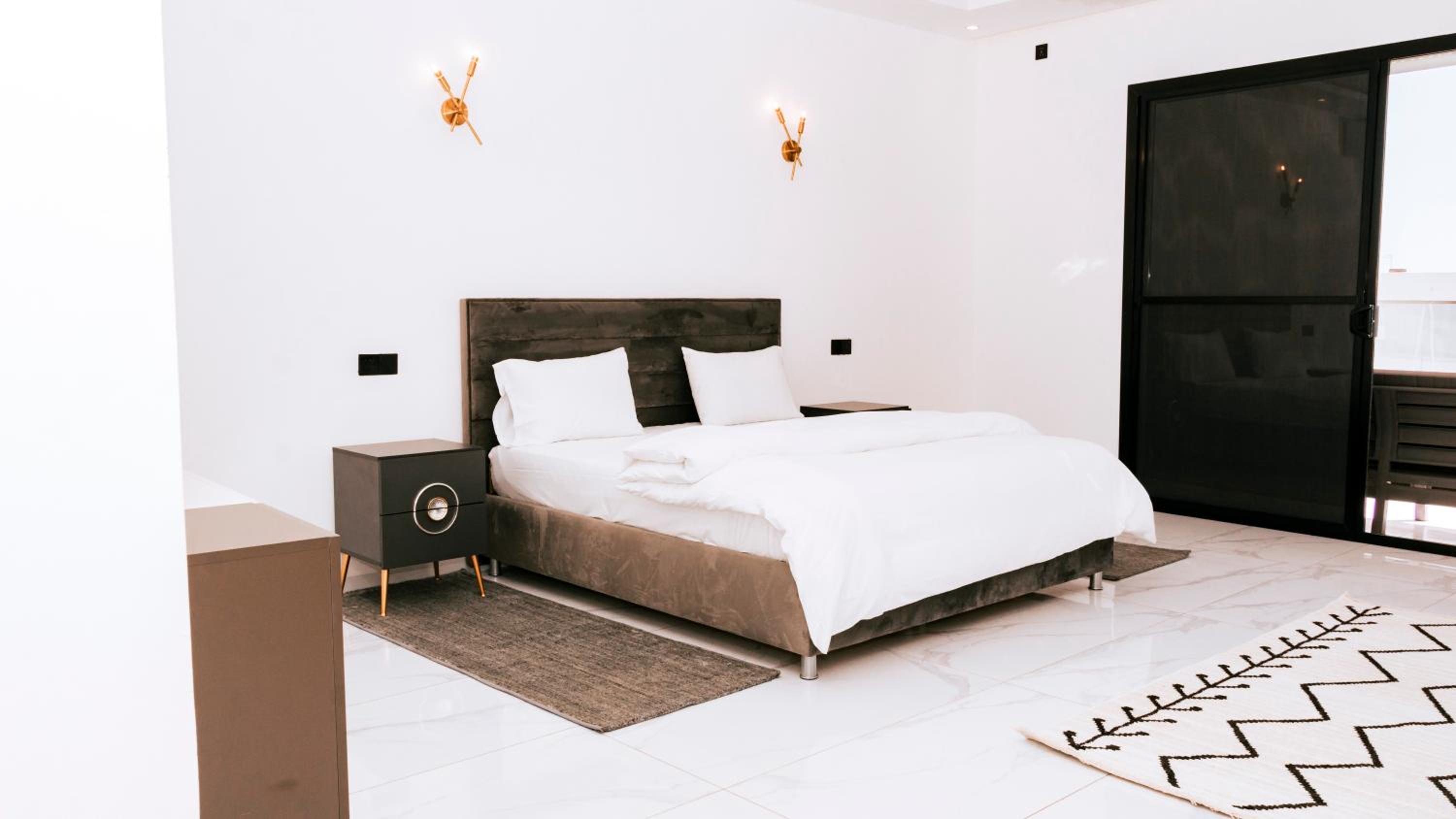 Photo 36