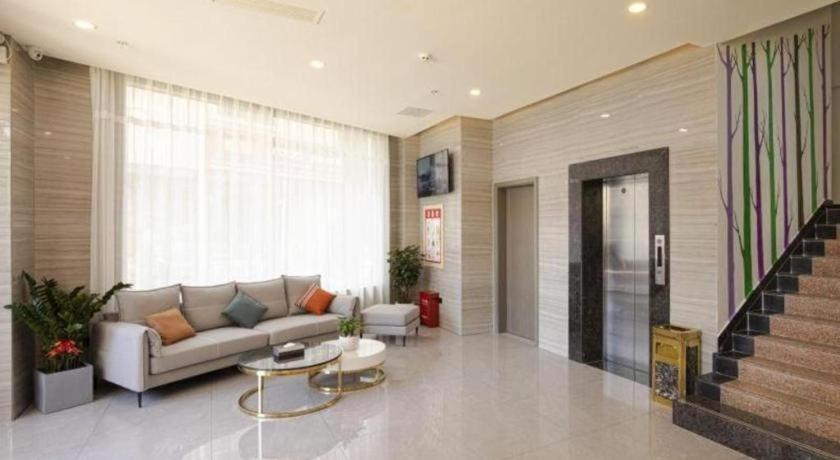 Vatica Hotel Haikou Jinniuling Park Haizhiyuan
