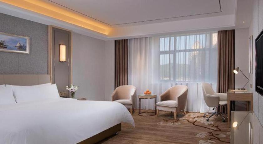Vienna Hotel Guangdong Shaoguan Shaonan Avenue