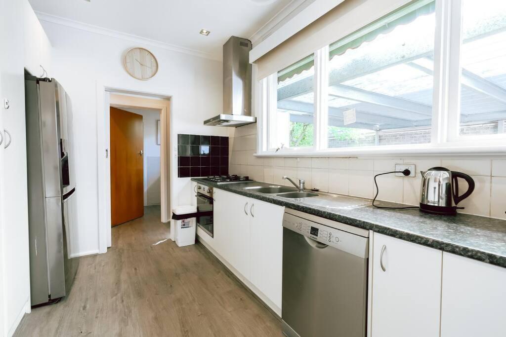 Glen Waverley Holiday Haven