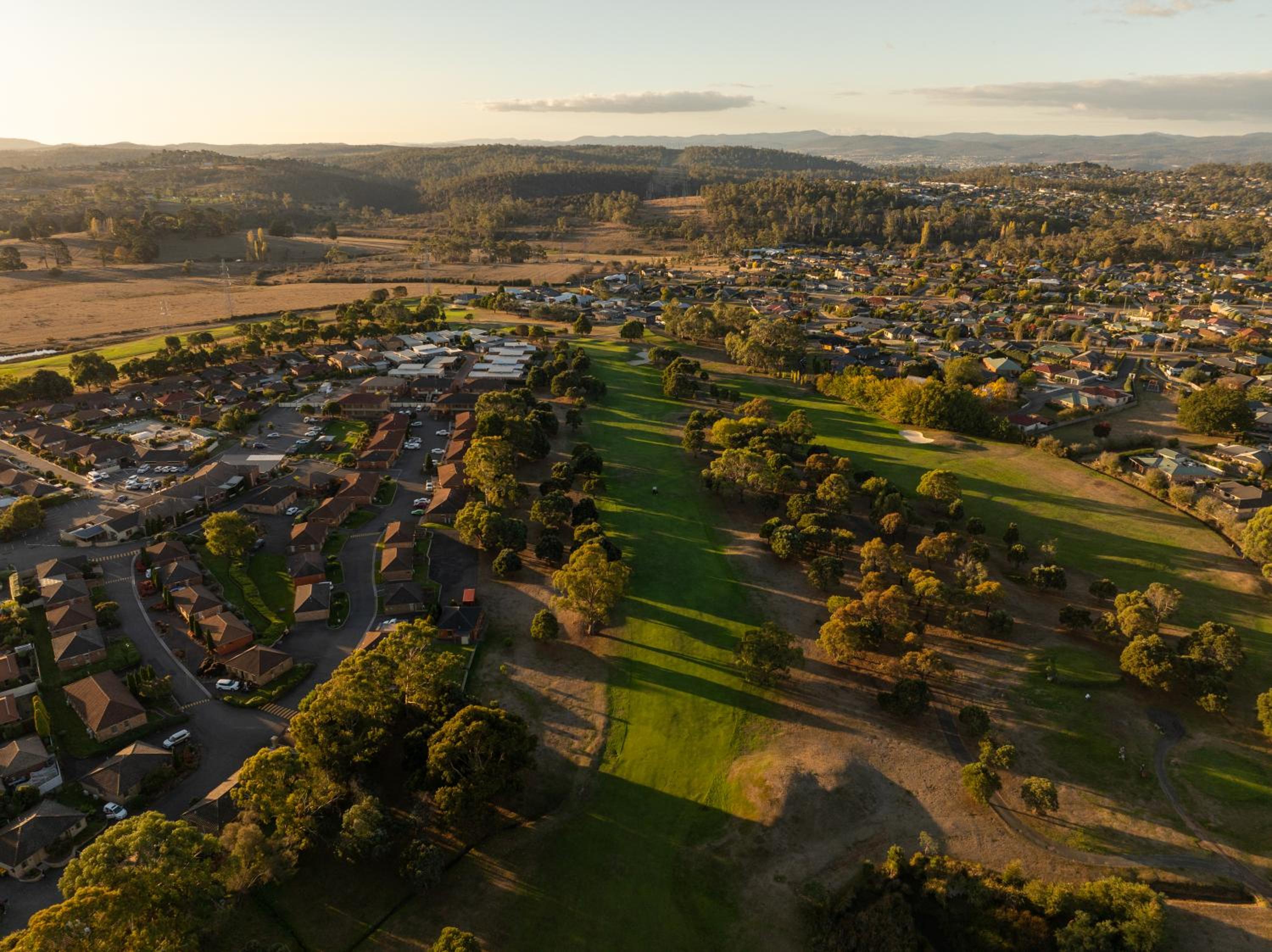 Launceston Vacations - Country Club Villas - Property Image 5