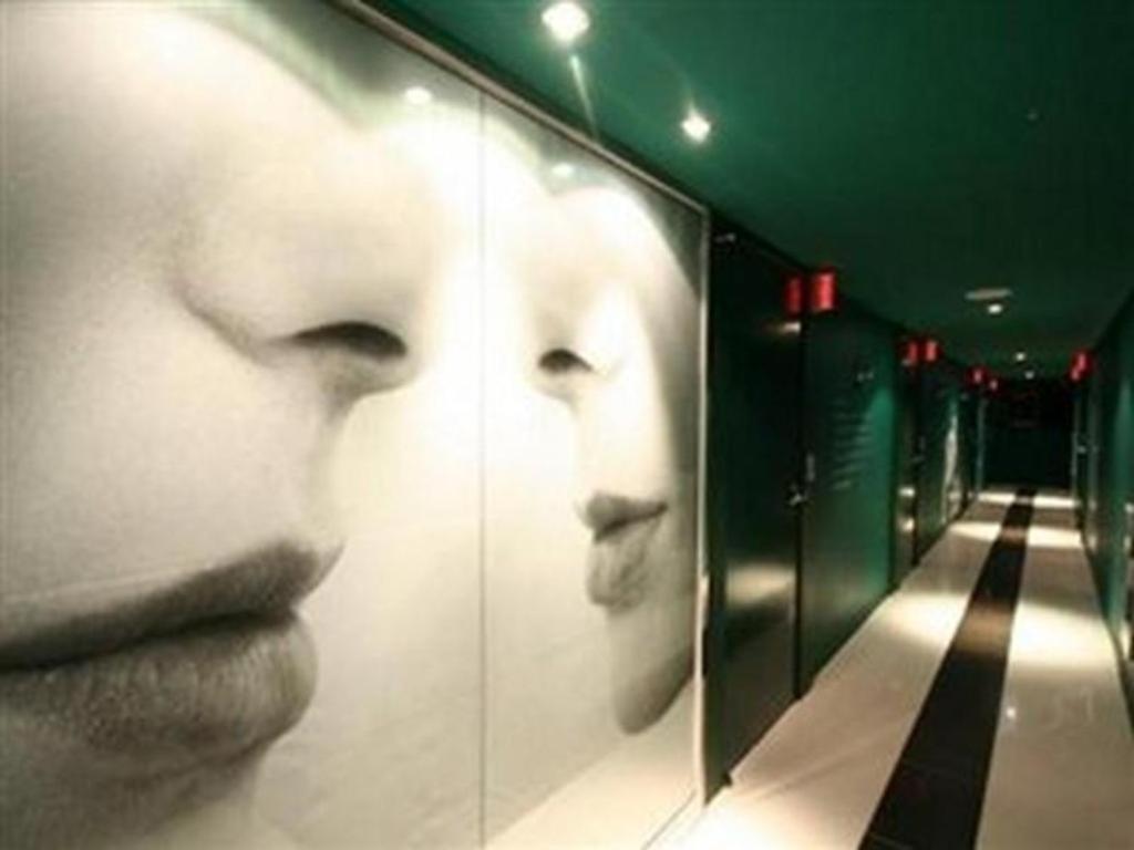 Fox Hotel