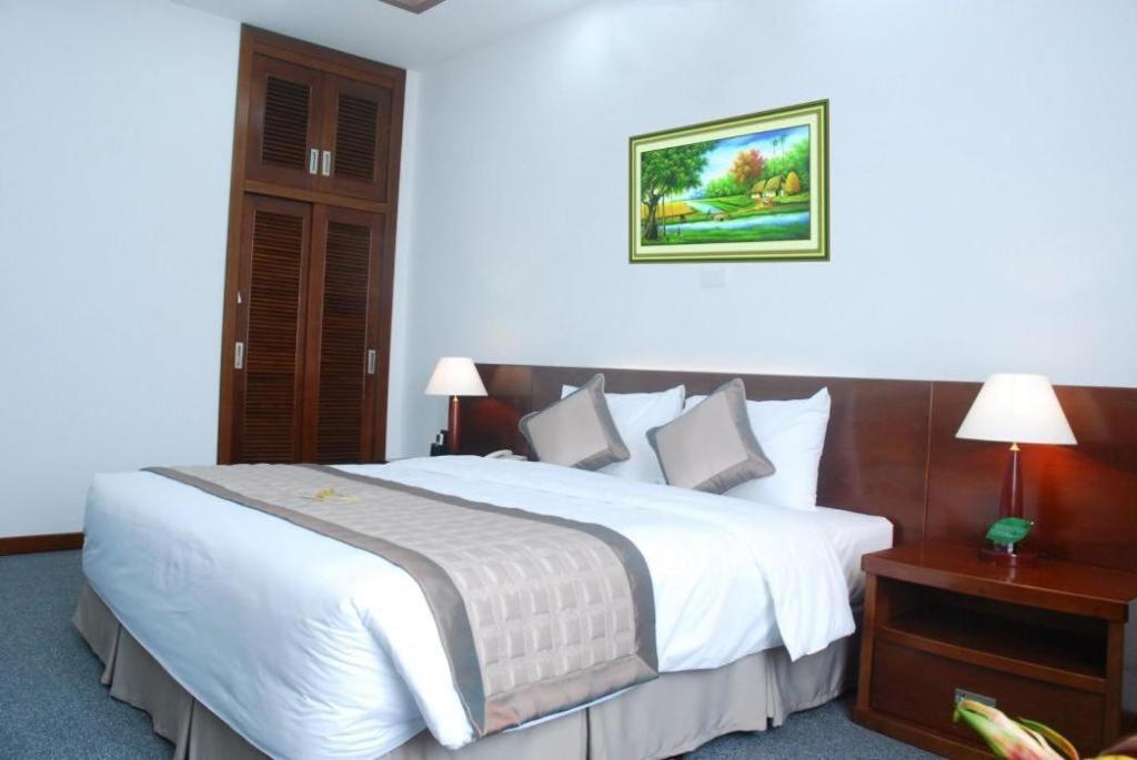 Draco - Thang Long Hotel