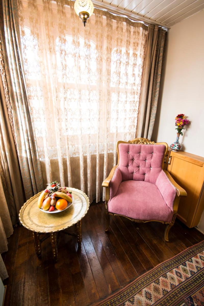 Sultan Corner Suites - Image 21