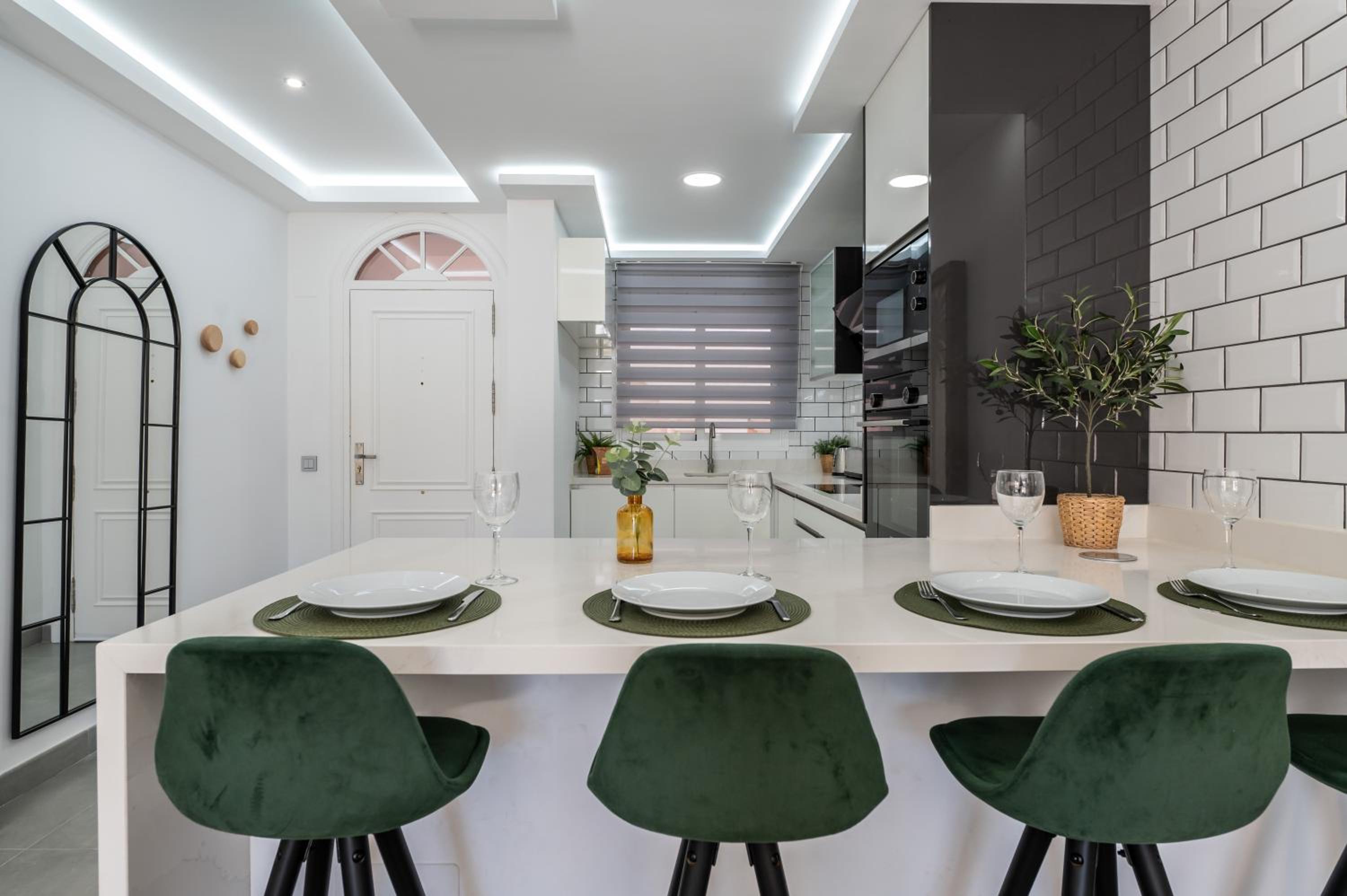 Calma House Aloha Gardens Marbella by VPS