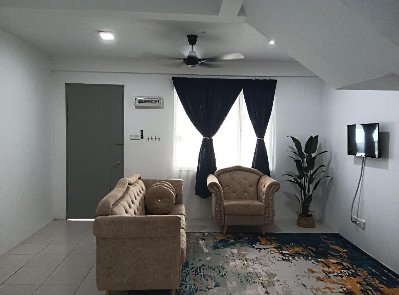 Kak Chik Homestay Tasek Gelugor photo 5