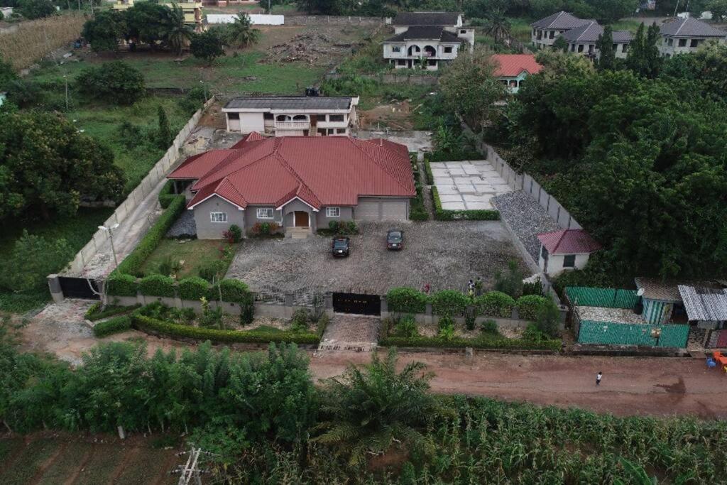 House for short term stay view 3