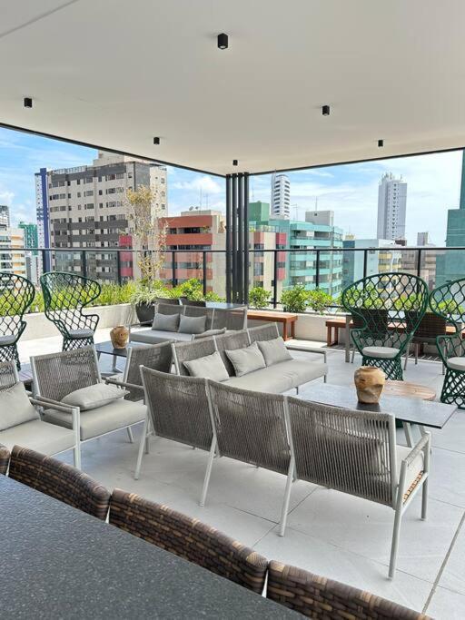 Melhores Flats - Primoroso, pertinho do mar