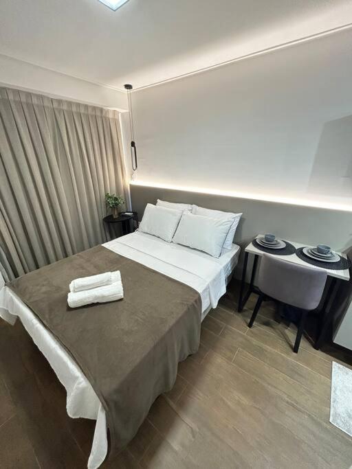 Melhores Flats - Primoroso, pertinho do mar