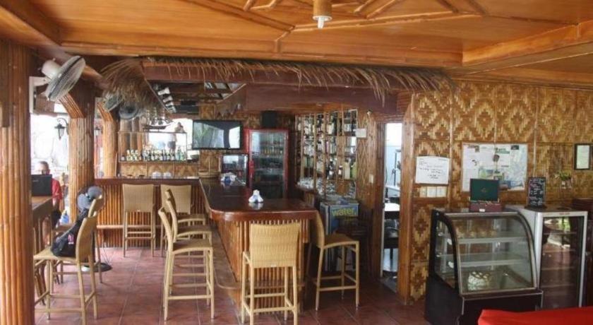 Coucou Bar Hotel and Restaurant