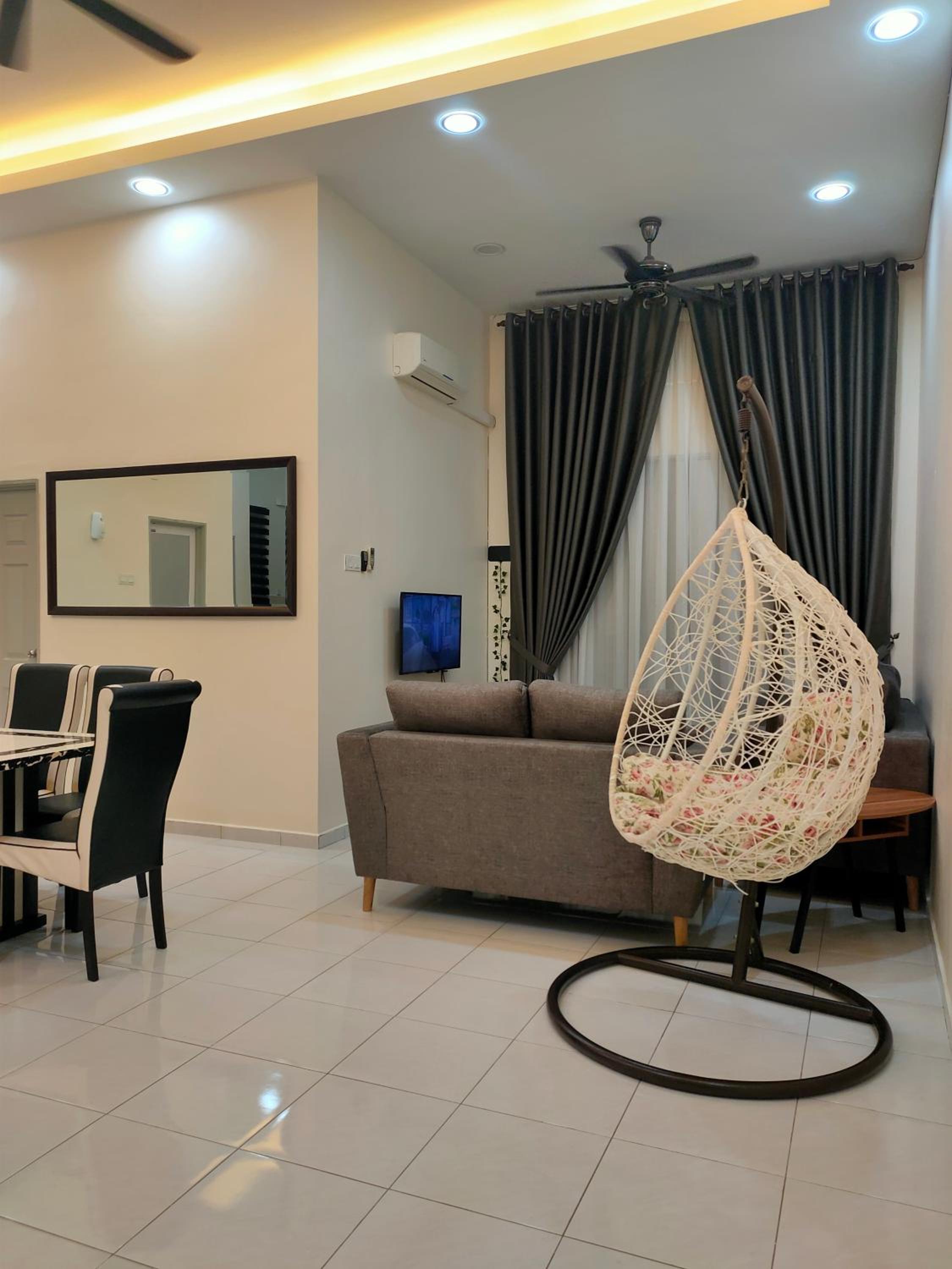 Cozy CR Homestay Nilai Pajam with Netflix WiFi photo 8