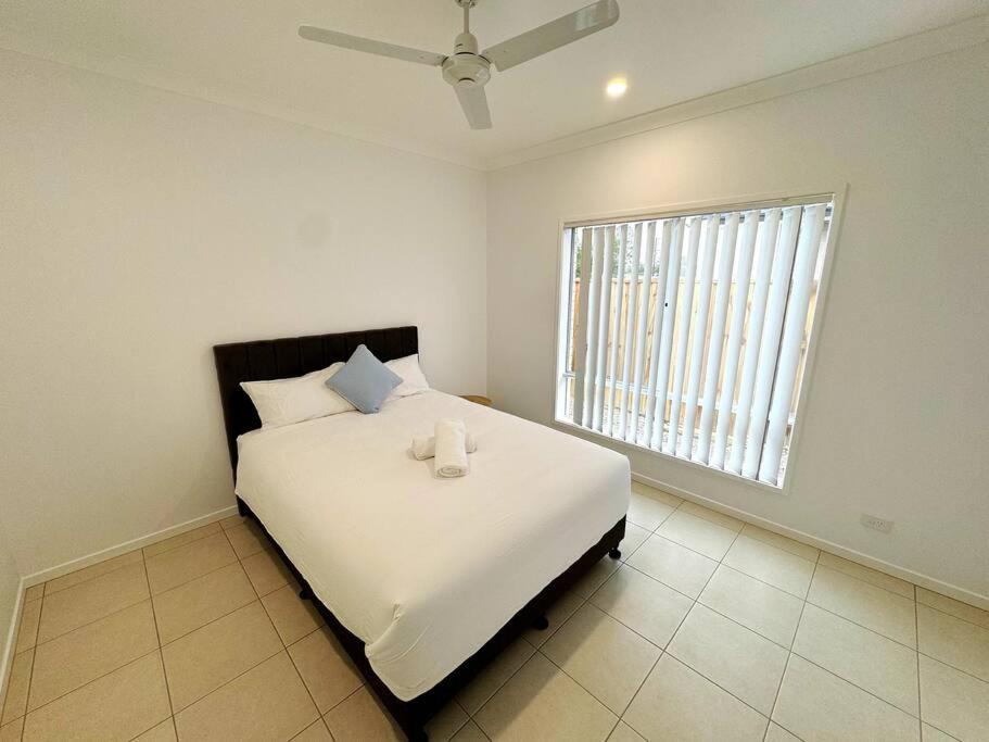 Brand New Fantastic Luxury 5 bedroom Home