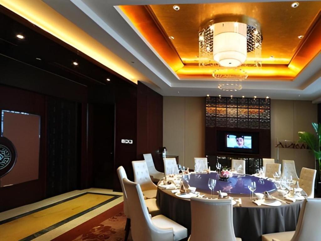 New Century Resort Wenzhou Golden Coast