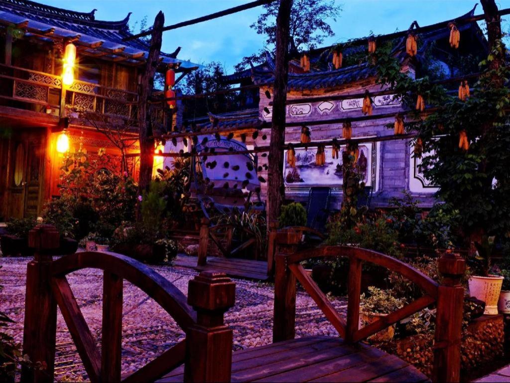 Lijiang Baisha Holiday Resort