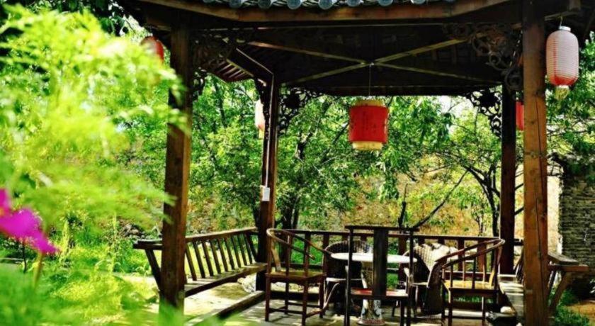 Lijiang Baisha Holiday Resort
