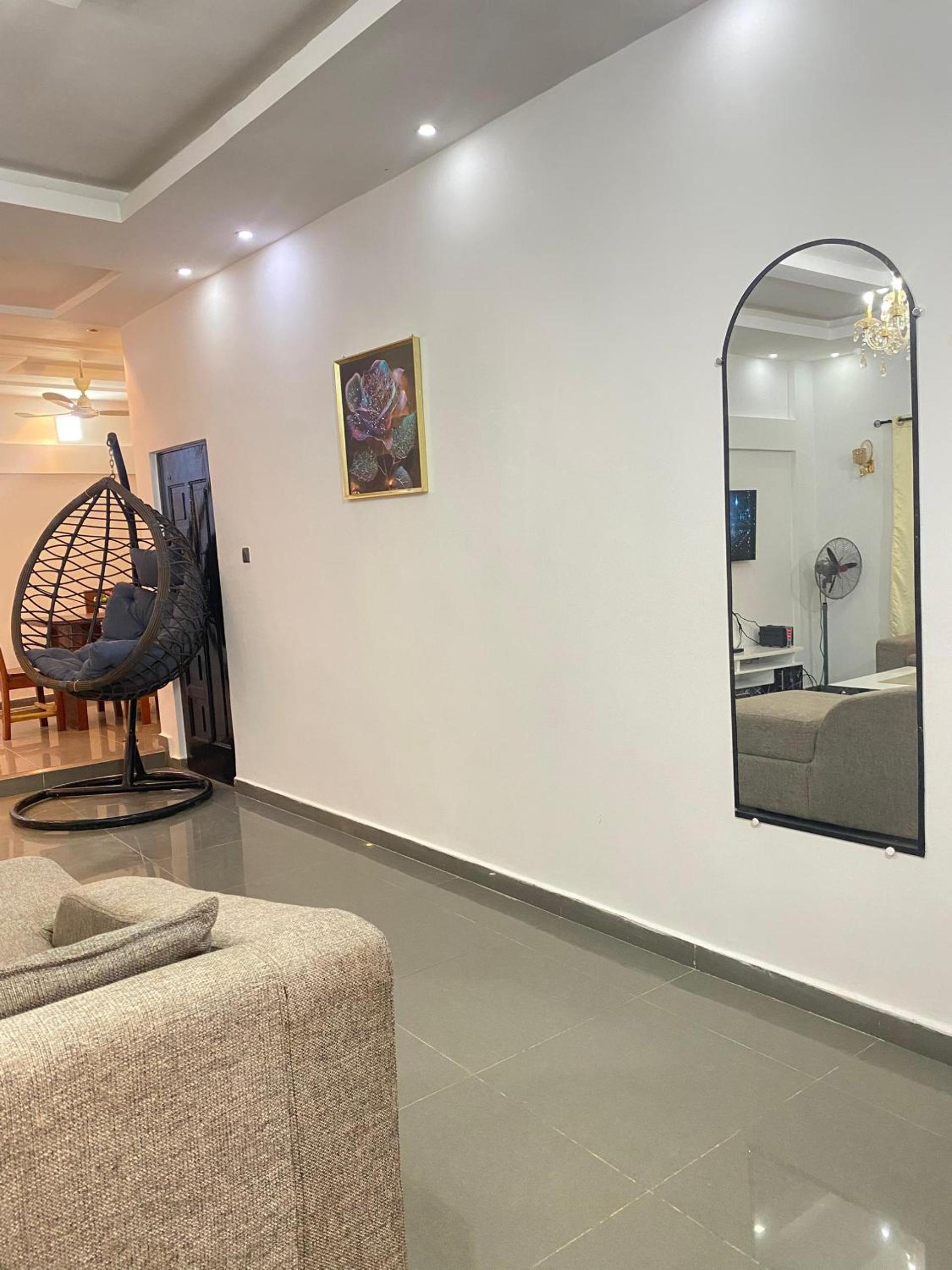 deux chambres et salon chez 198 à Porto Novo