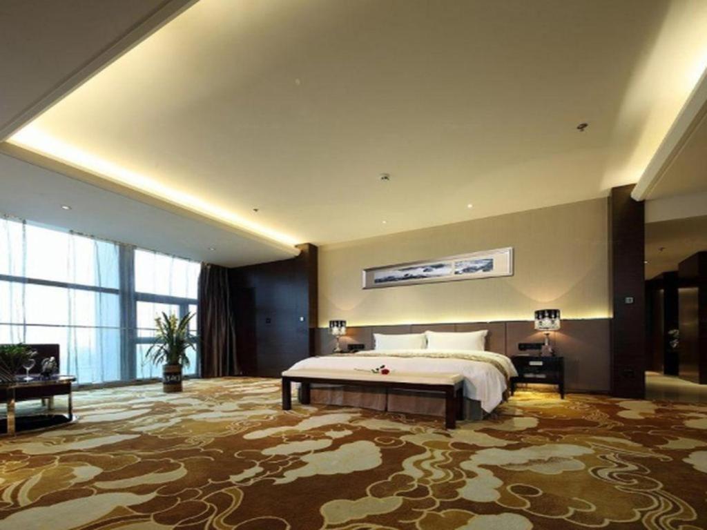 Nanjing Lakehome Hotels and Resorts