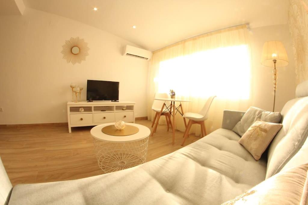San Antonio Beach - Estudio en la playa de la Carihuela view 4