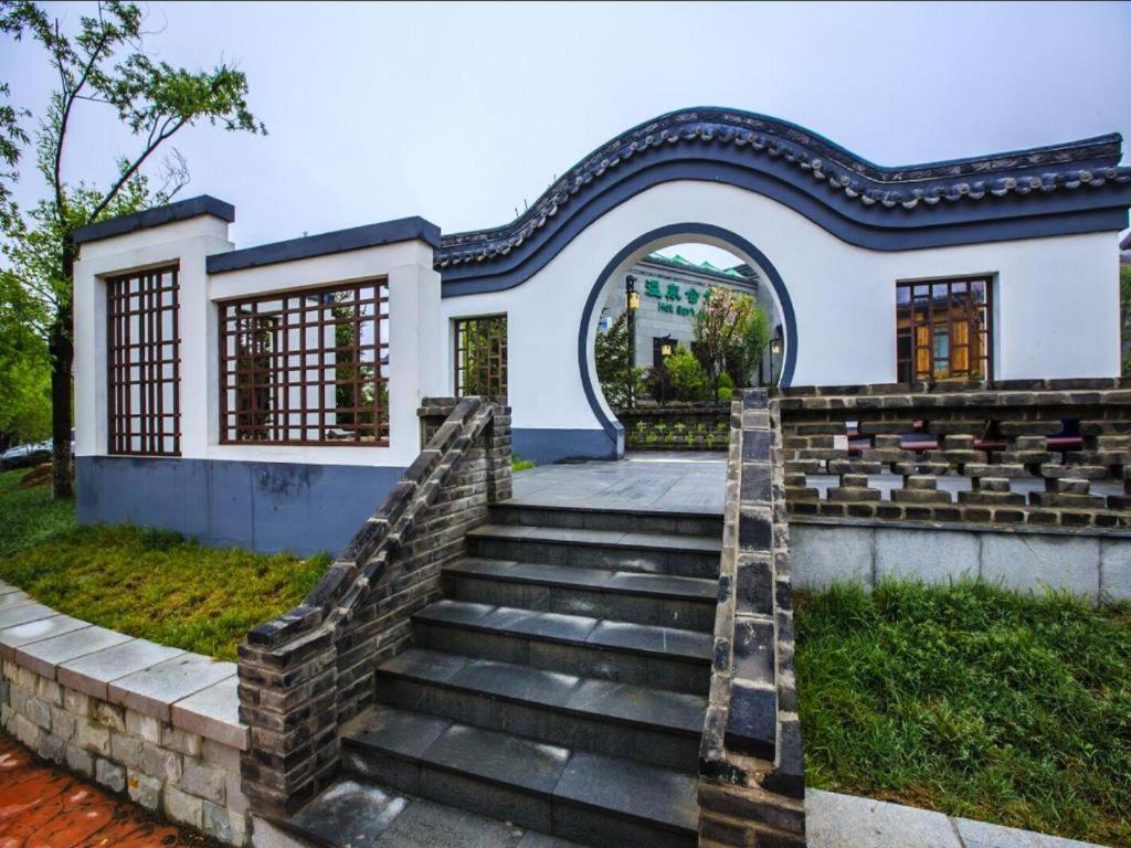 Oriental Spring Resort Dalian