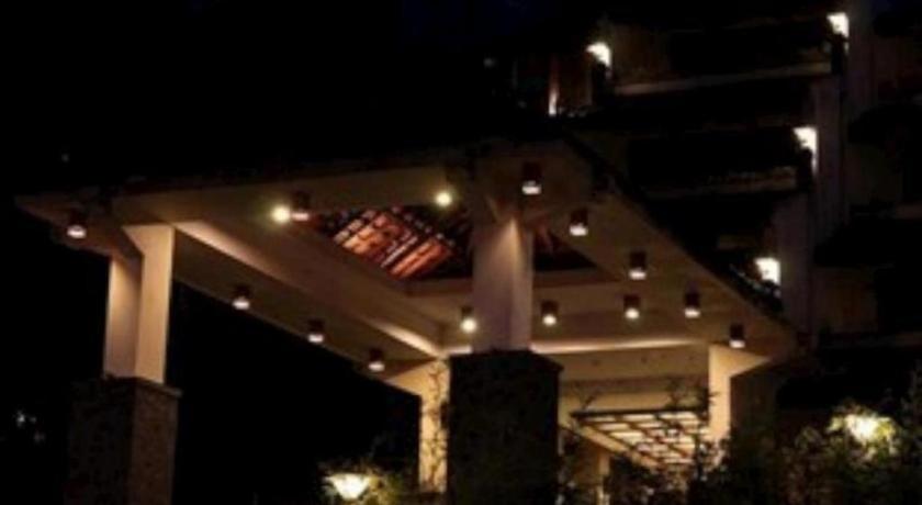 Pines Garden Resort