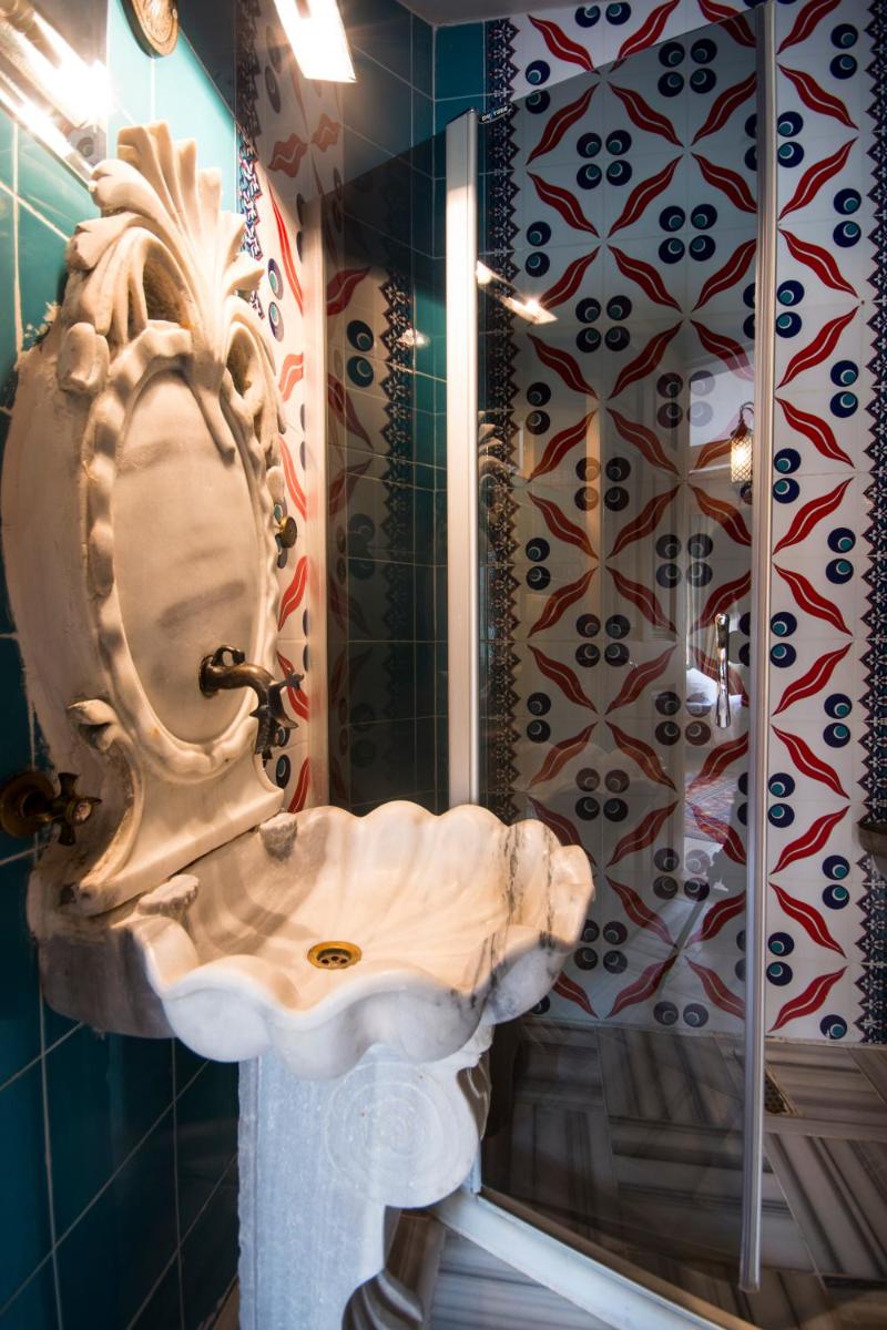 Sultan Corner Suites - Image 25