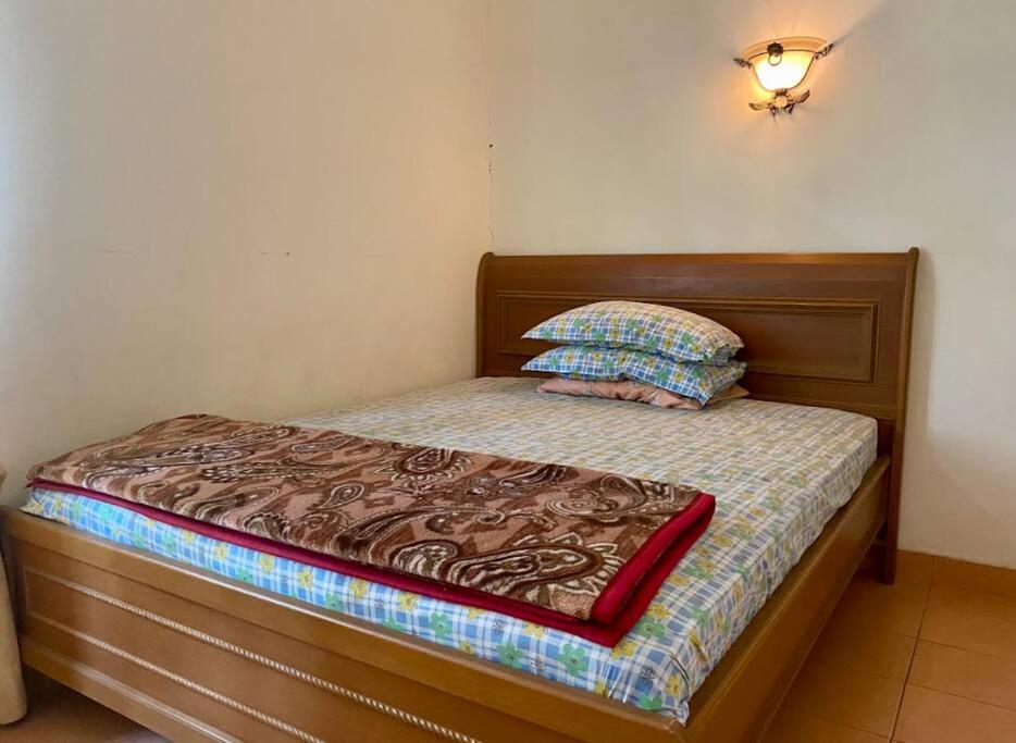 Villa Sevilla 3 Bedrooms BPPK Ciloto Puncak by Damaresa