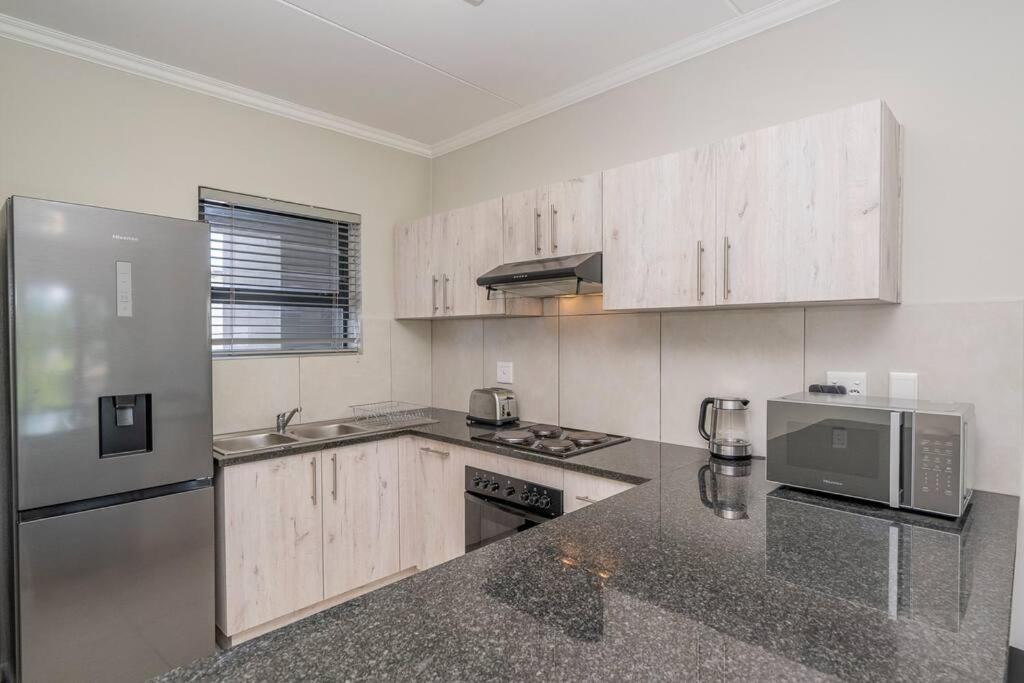 Cozy Apartment in Brackenfell, Cape Town, ZA