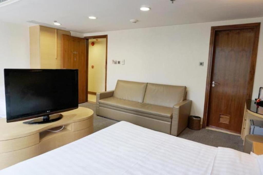 H1 Hotel