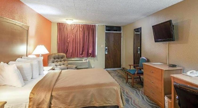 SureStay Hotel