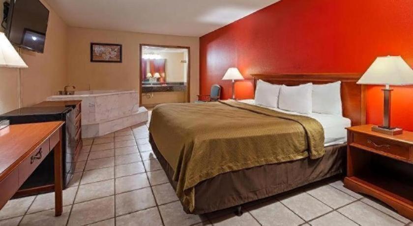 SureStay Hotel