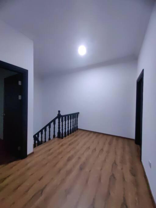 Homezstay Swallow Airport Miri