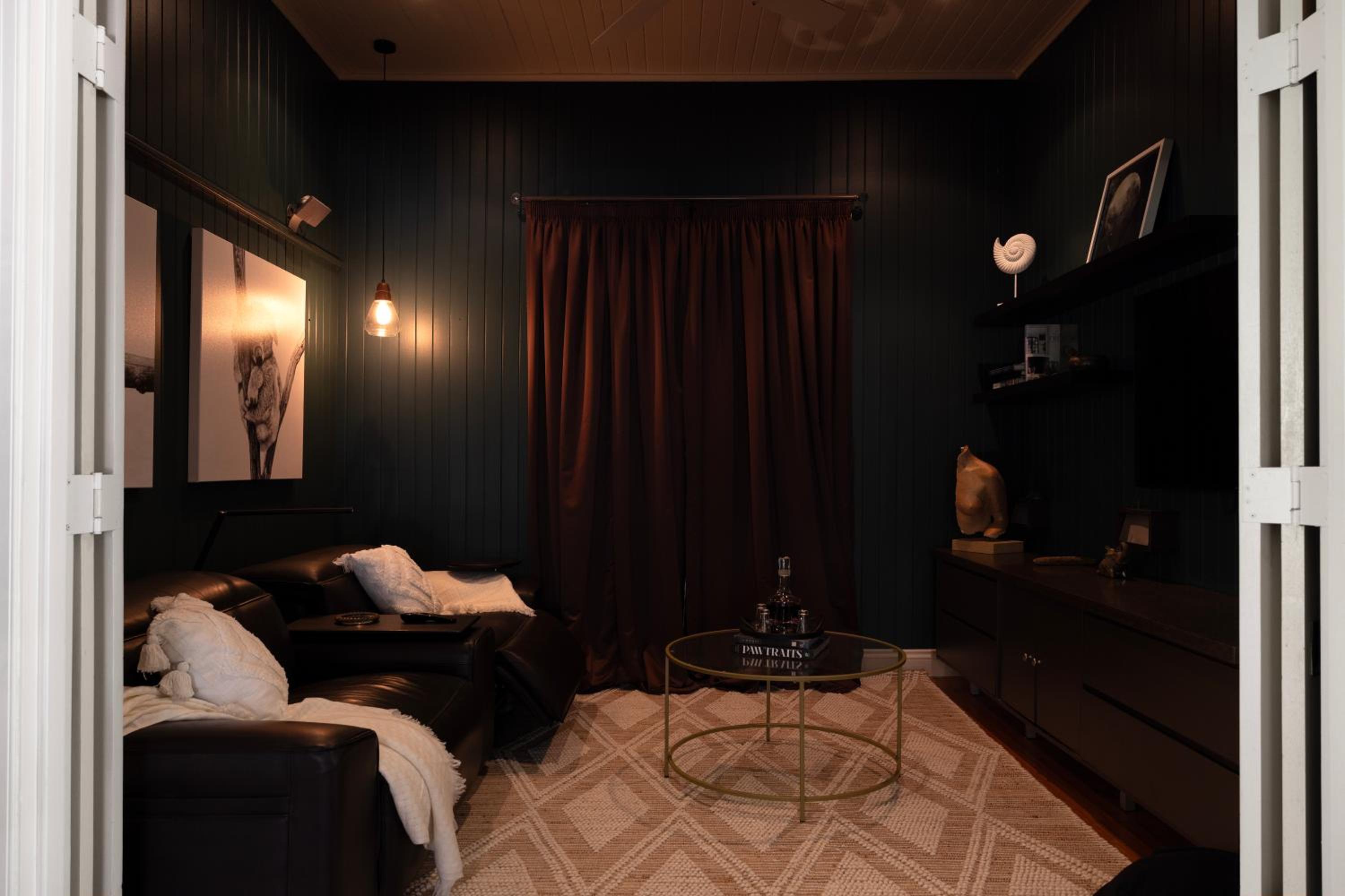 Waterfall Lodge Maleny Timeless Grandeur & Luxury