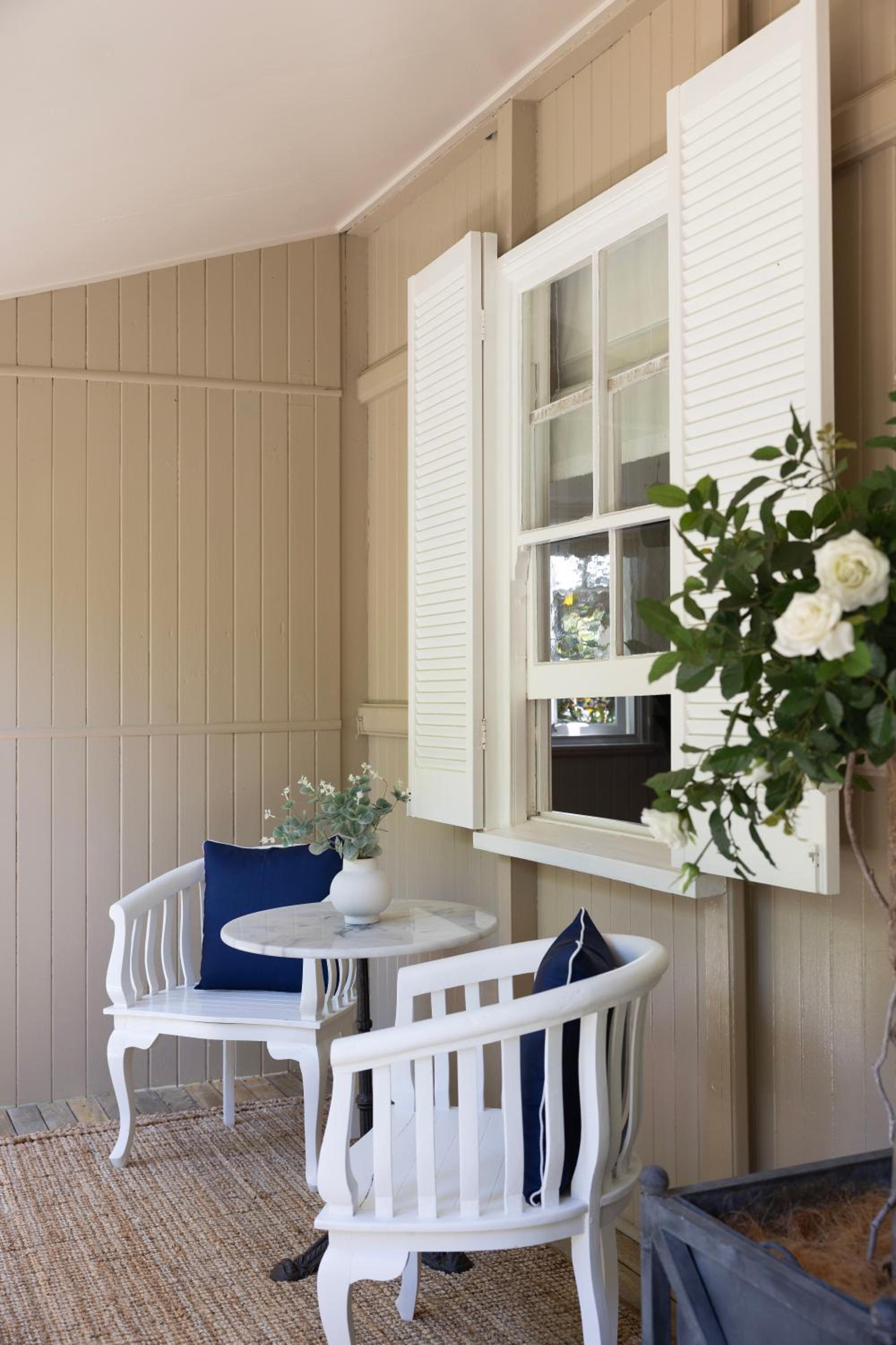 Waterfall Lodge Maleny Timeless Grandeur & Luxury