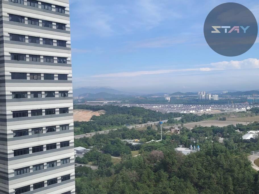 Mm Cozy Couple 3Min to Legoland Netfix By STAY view 5