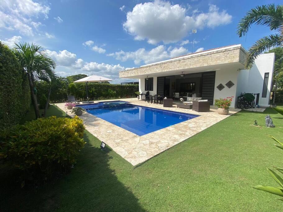 Condominio Flandes - Girardot