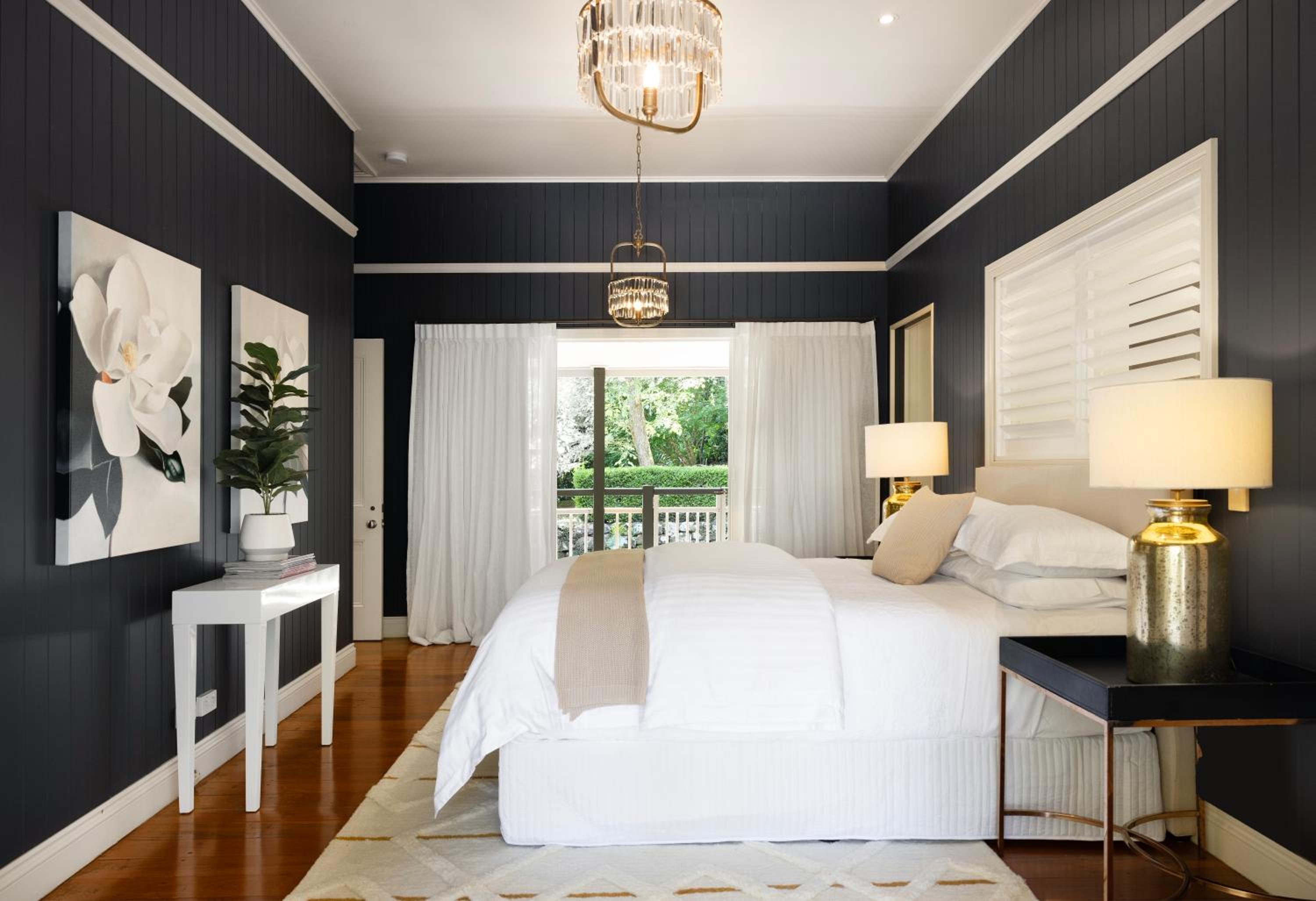 Waterfall Lodge Maleny Timeless Grandeur & Luxury