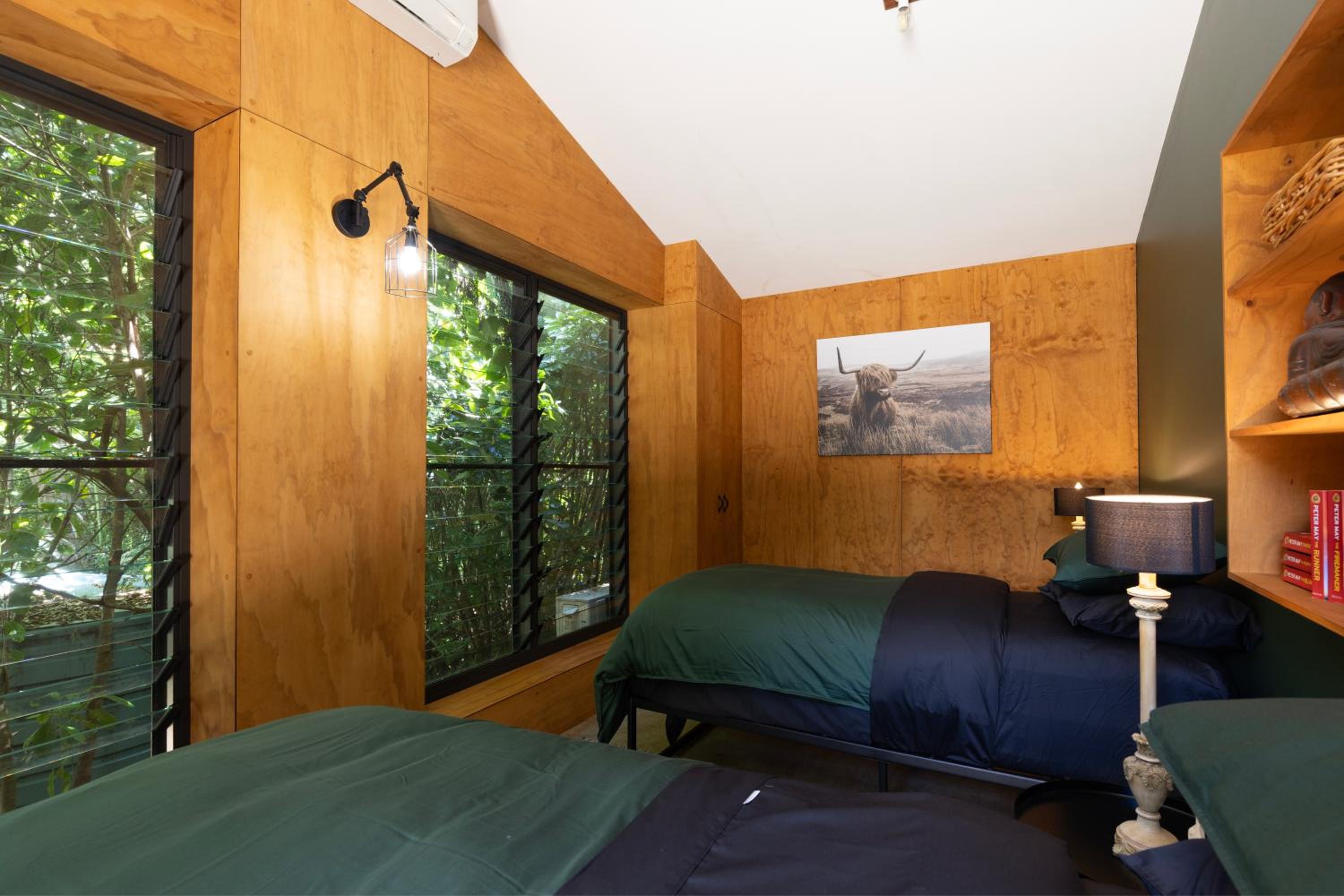 Waterfall Lodge Maleny Timeless Grandeur & Luxury