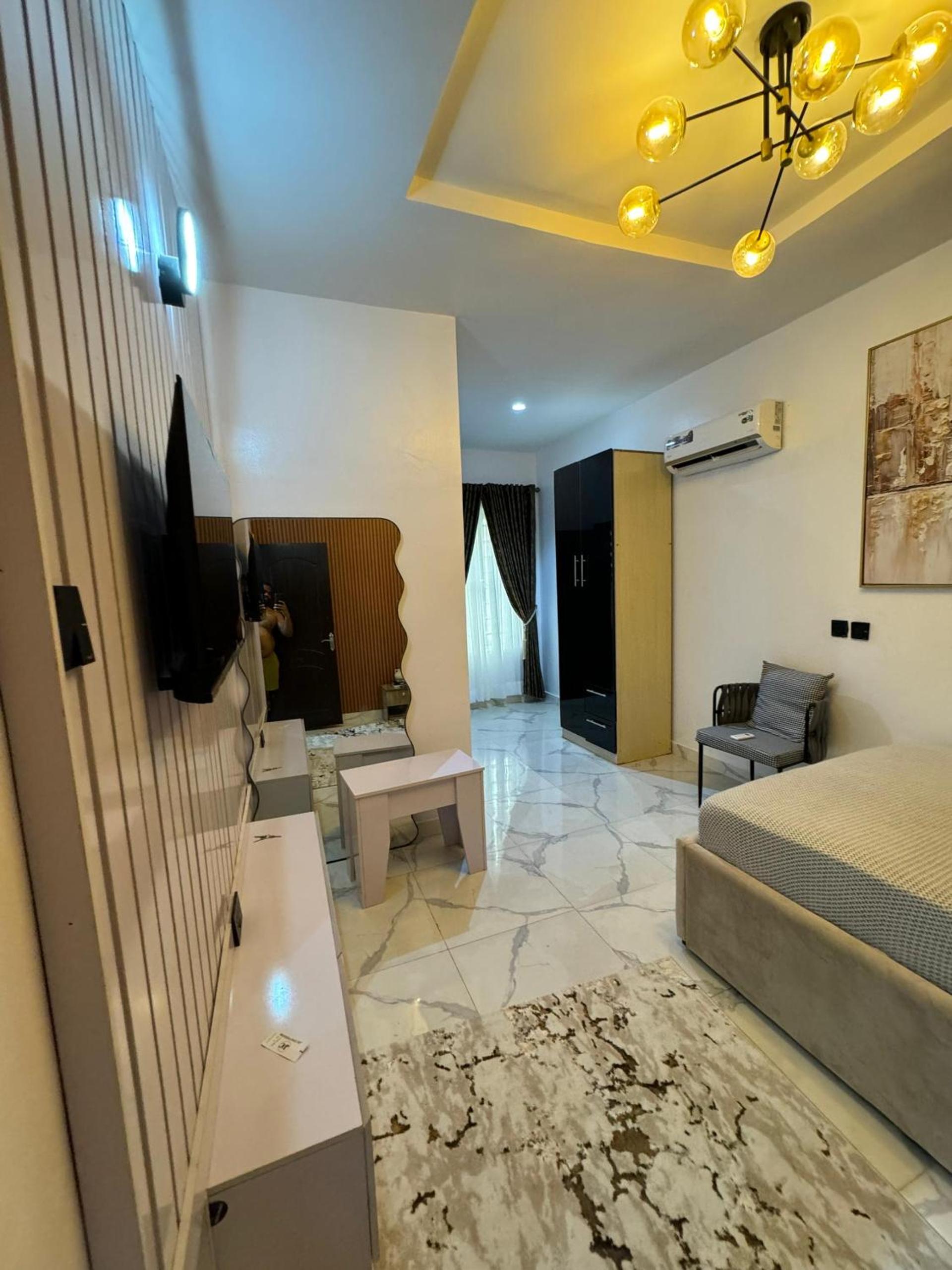 Jibams Apartment Two